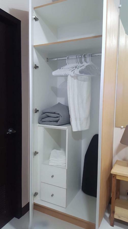 101 Newport Boulevard C1 Apartman Manila Kültér fotó